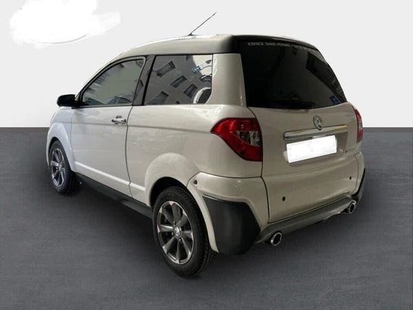 AIXAM CROSSOVER PREMIUM 4 places 2013 6,085Km Diesel
